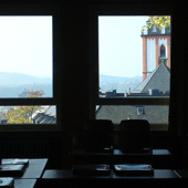 Siegen Realschule Einbau einer Küche mit Speisesaal und Umbau von Klassenzimmern